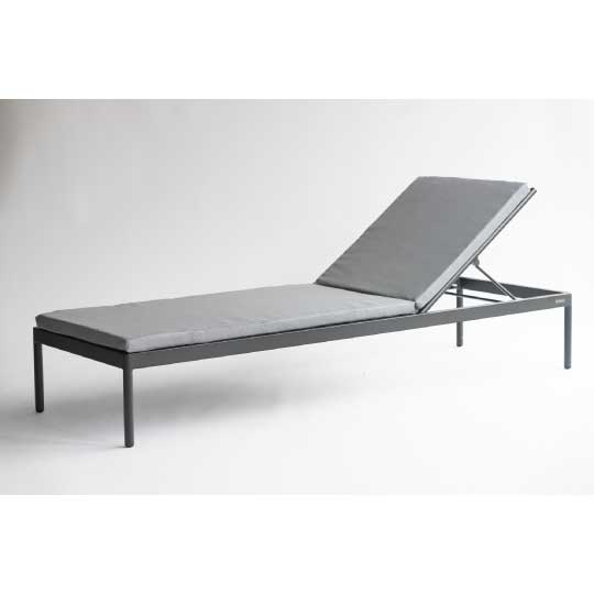 IKASAS | KAIS LOUNGER